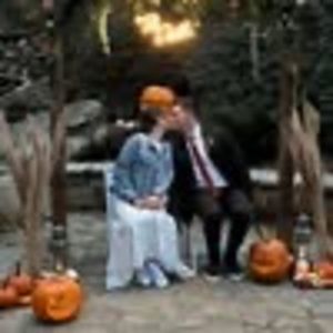 Meet your Posher, Troy